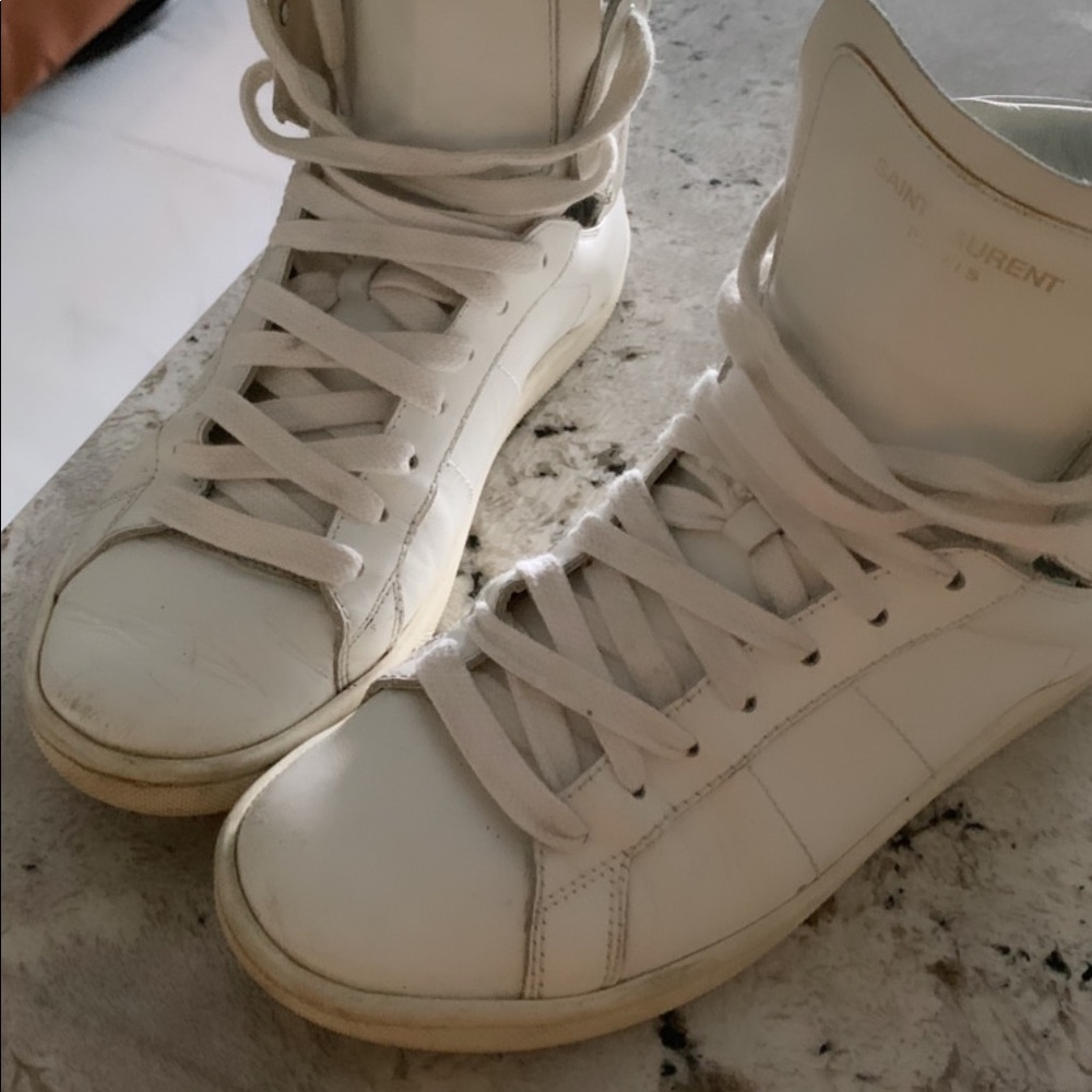 Nice and original  high white sneakers